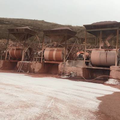 彩色洗米石與金屬礦石在水洗石、水磨石及透水路面中的應用